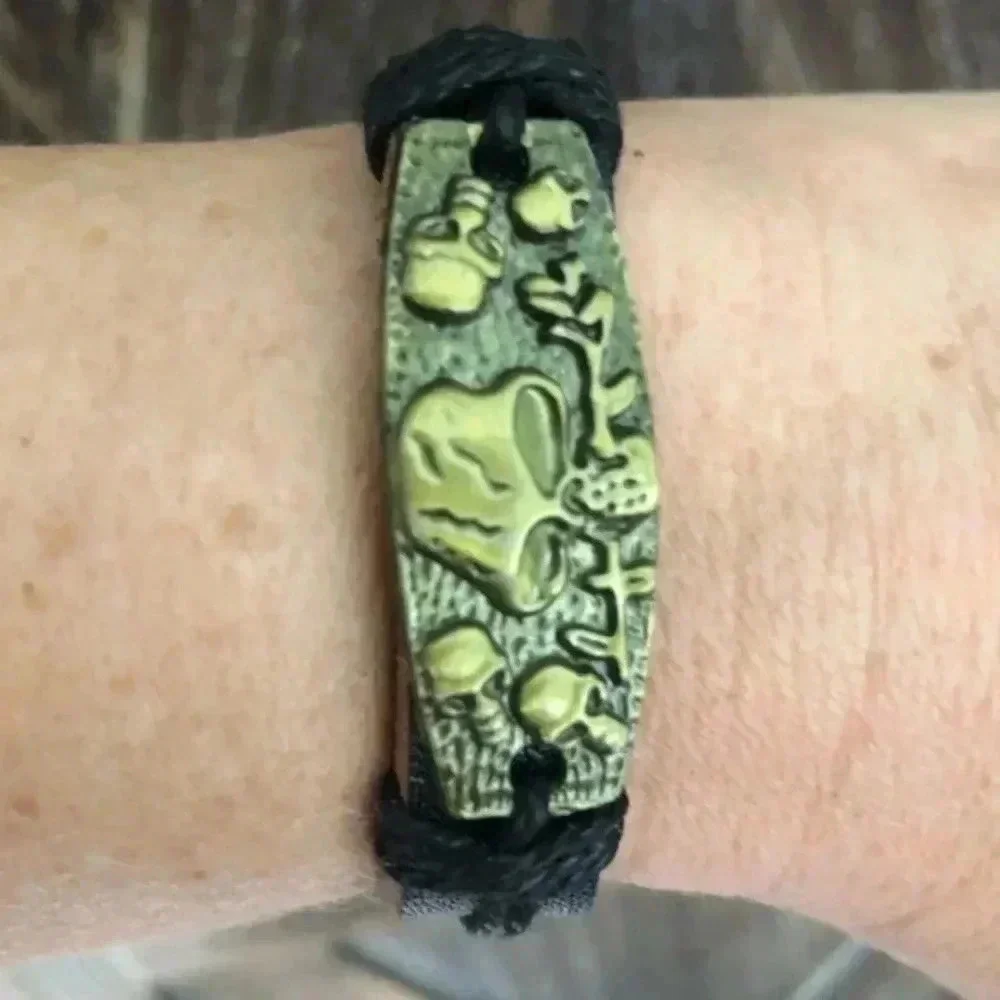 Bronze Skulls and Rose Leather & Hemp Adjustable Bracelet K NWT